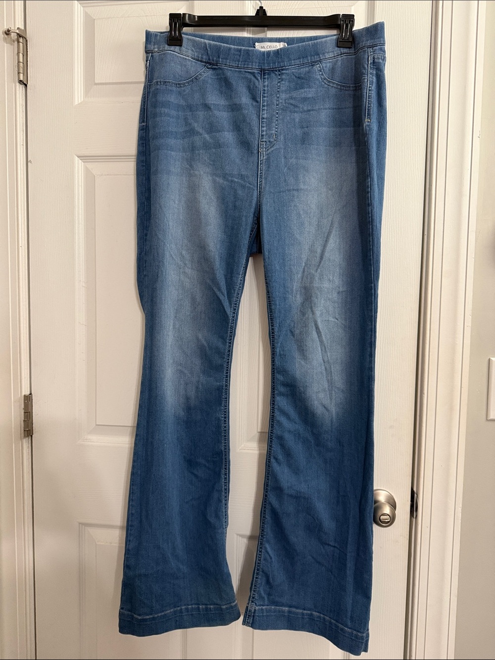 Pull-On Flare Jeans in Mid Blue